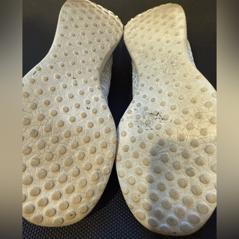 Skechers Women's Gray Slip-On Flats - Picture 6 of 7